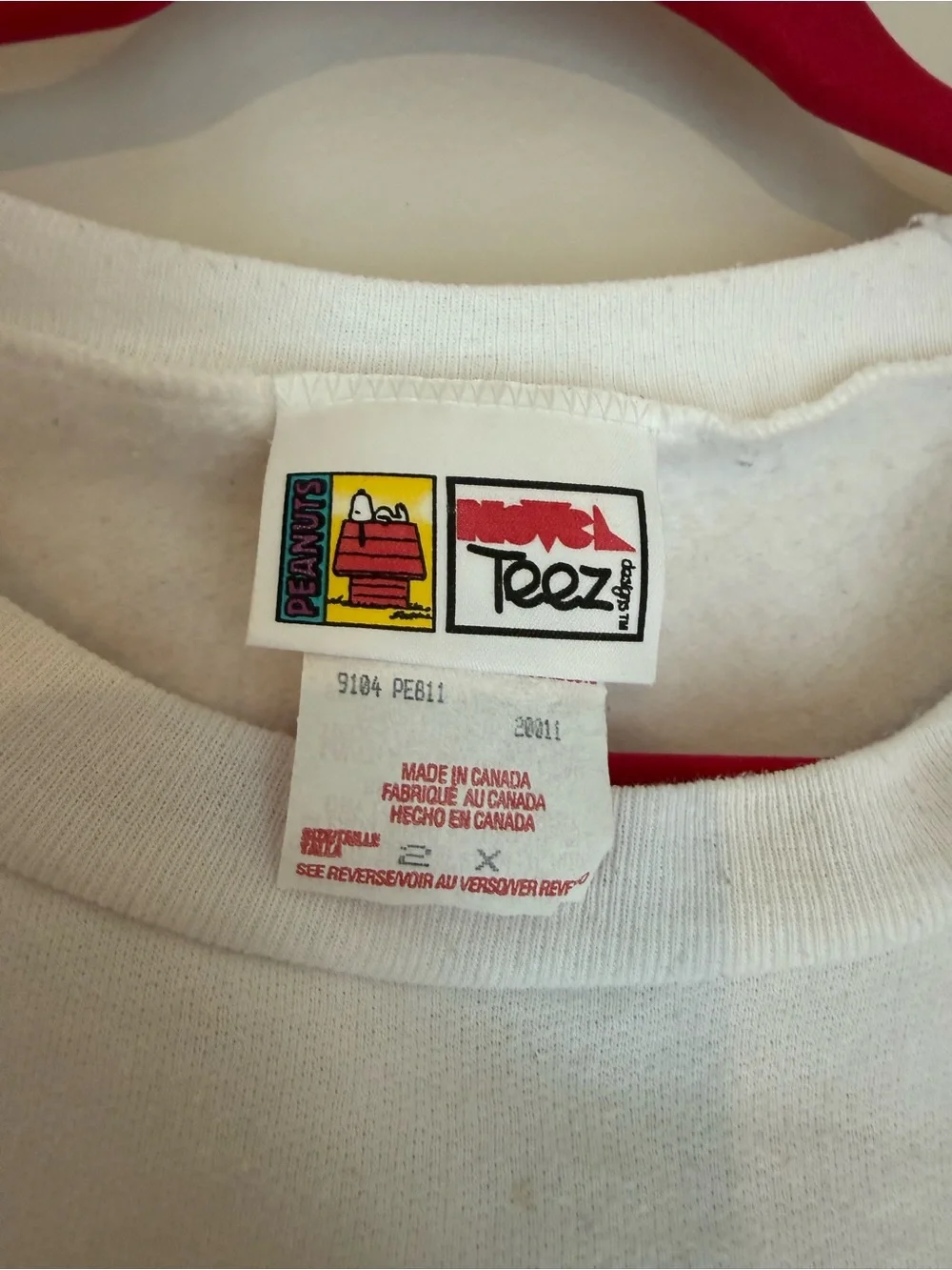 Vintage White Snoopy Halloween Sweatshirt - Picture 3 of 3